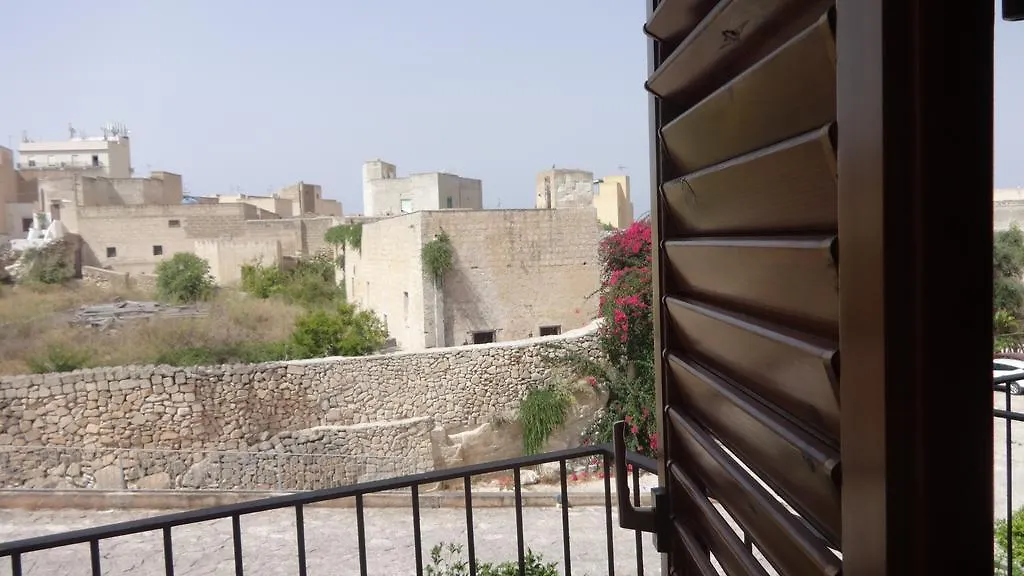 בית נופש הוילה פאביננה Le Ciaramire